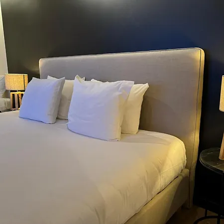 Apartmán Luxury With Cosy Garden!